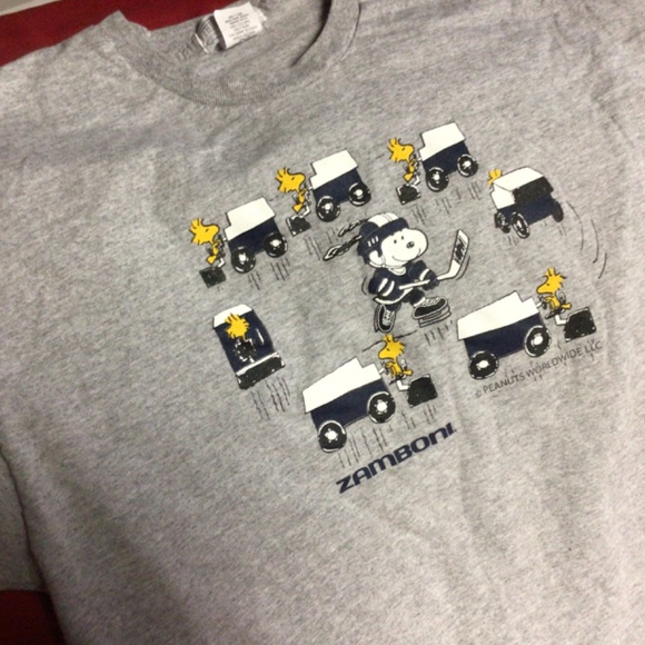 PEANUTS SNOOPY Zamboni tshirt - Picture 3 of 3